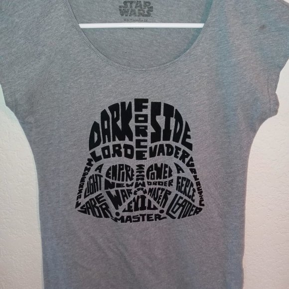 WALT DISNEY WORLD NWT STAR WARS DARTH VADER HELMET WOMENS KIDS GREY SHIRT SZ XS - Picture 1 of 4